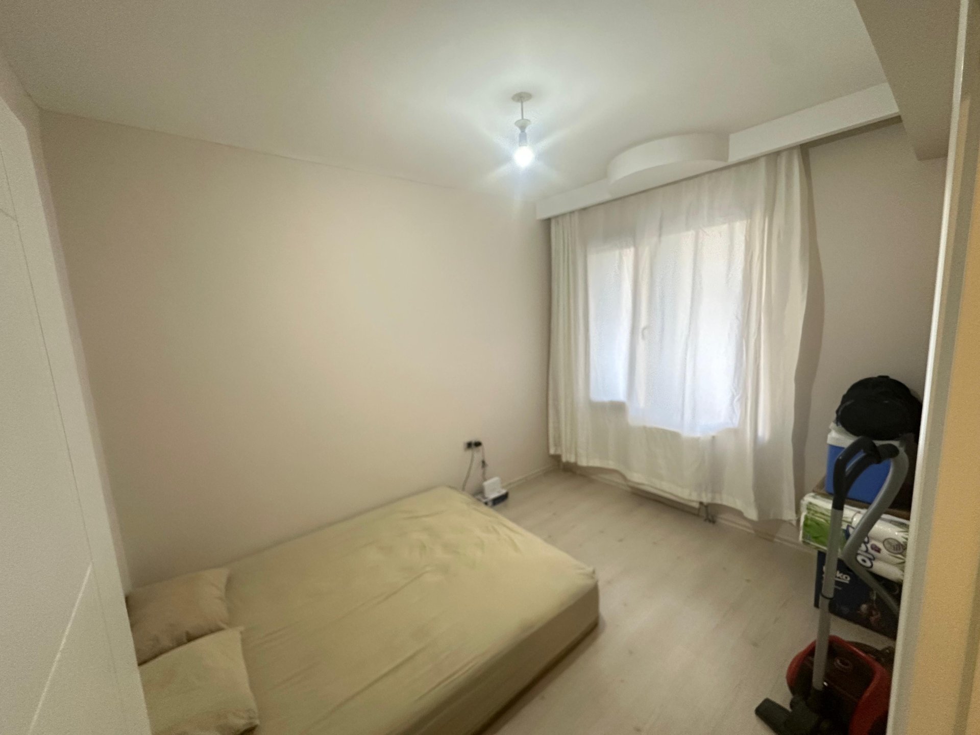 KAYAPINAR 75 CADDE HARİKA KONUMDA SATILIK DAİRE