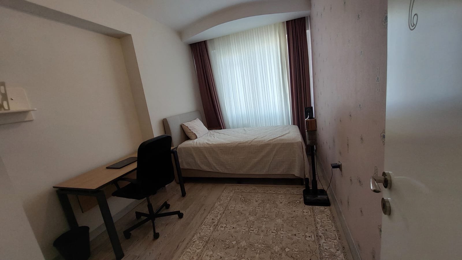 75 PARK KARŞISI SATILIK 4+1 EMSALSİZ DAİRE