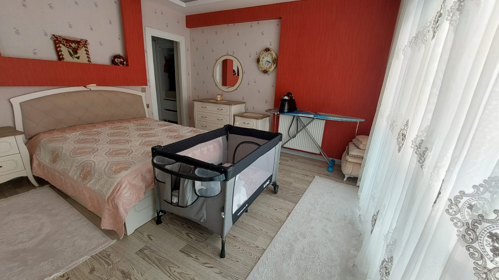 75 PARK KARŞISI SATILIK 4+1 EMSALSİZ DAİRE