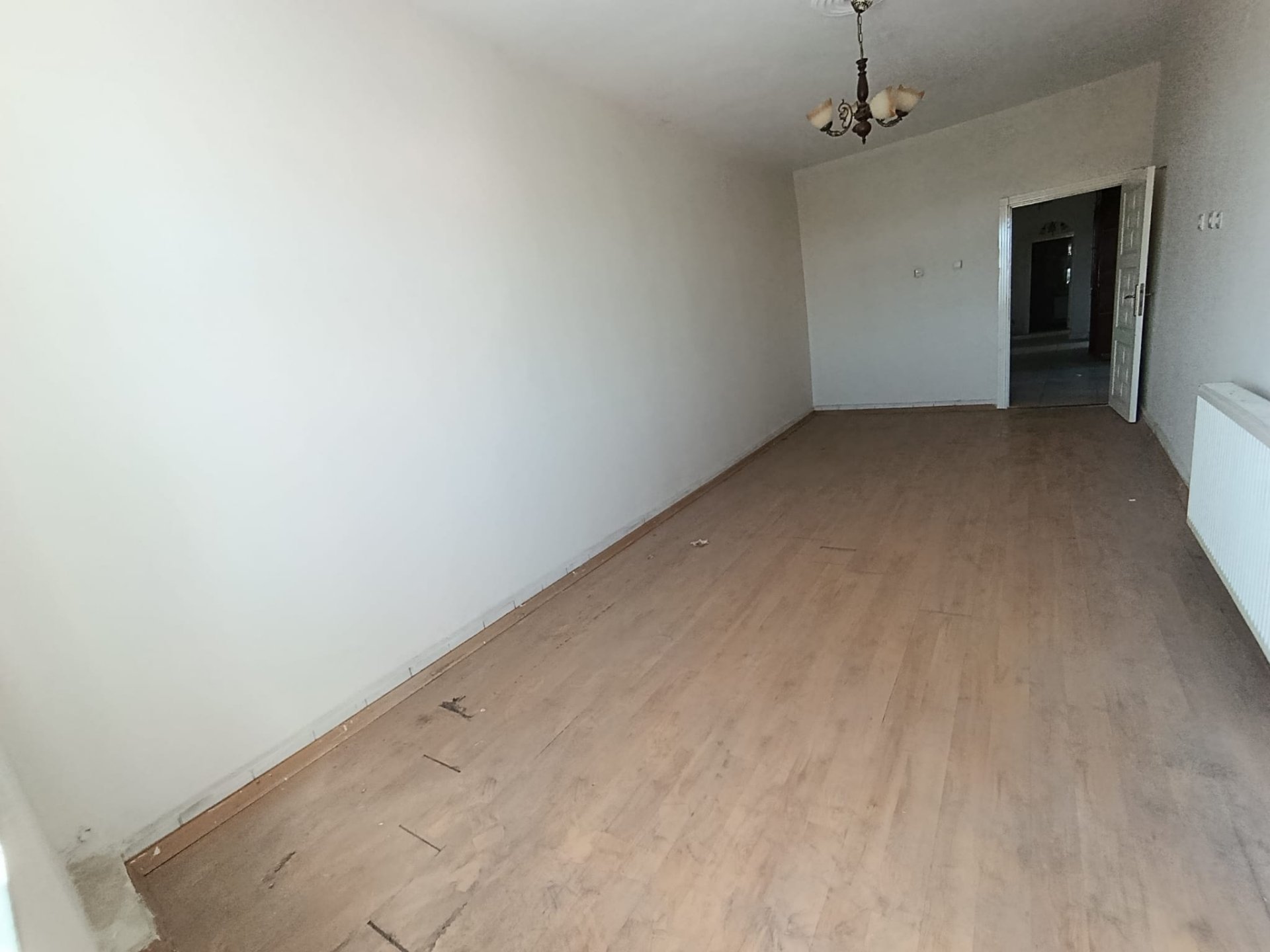 NİNOVA KARŞISINDA SATILIK MASRAFSIZ 3+1 DAİRE