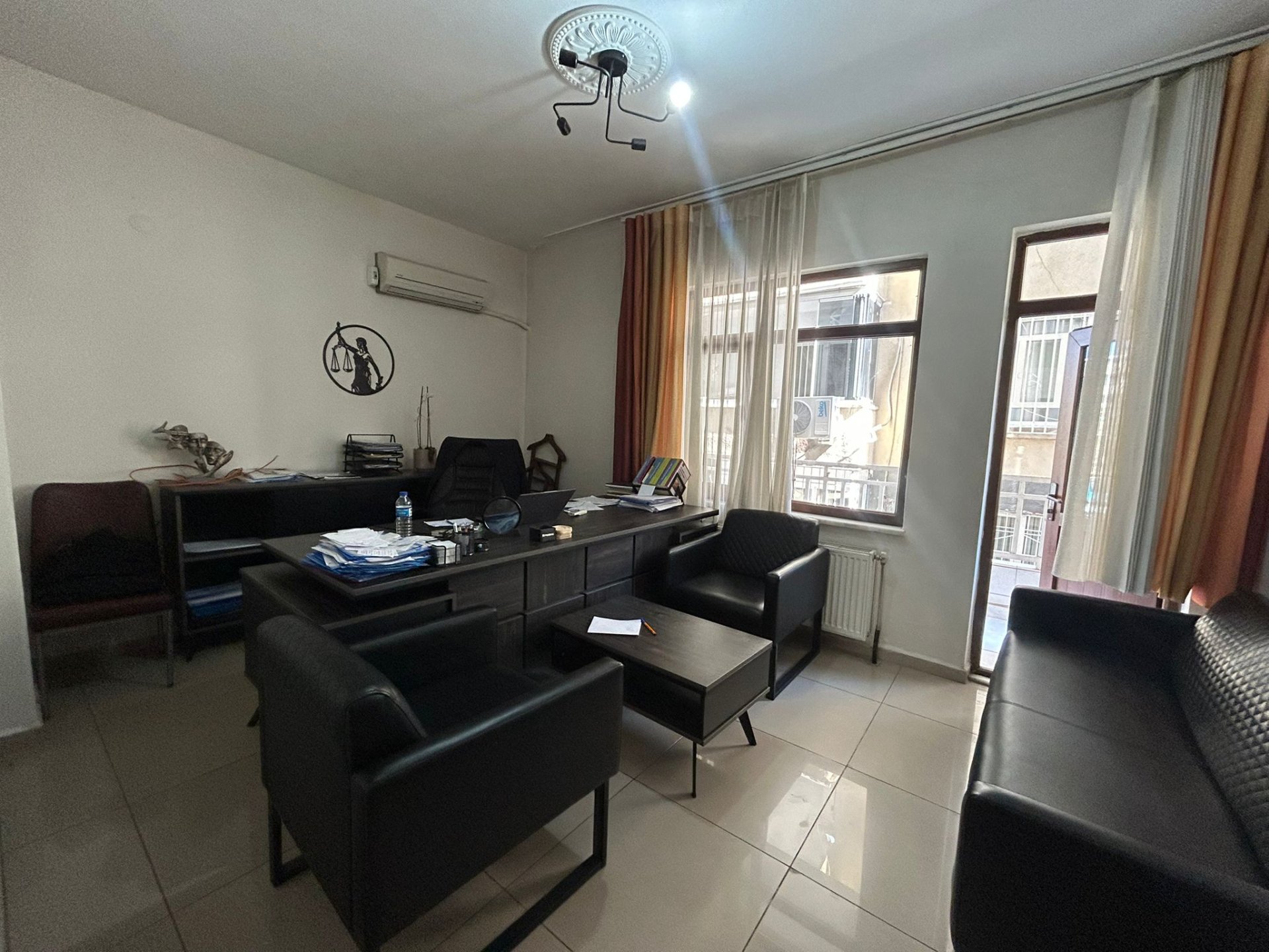 DİYARBAKIR BÜYÜKŞEHİR BELEDİYESİ KARŞISINDA SATILIK BÜRO