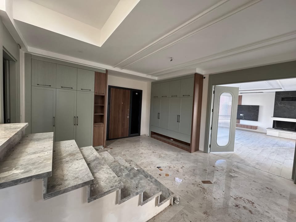 ALTINDAĞ KARŞISI 5K'DA 5+1 242M2 DUBLEKS TAŞINMAYA HAZIR VİLLA