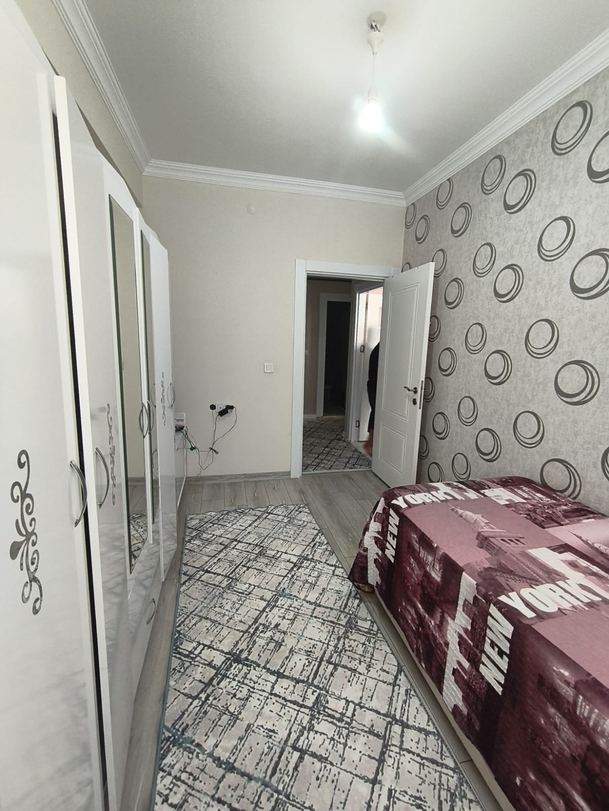 ÜÇKUYULAR  3+1  LÜKS DAİRE