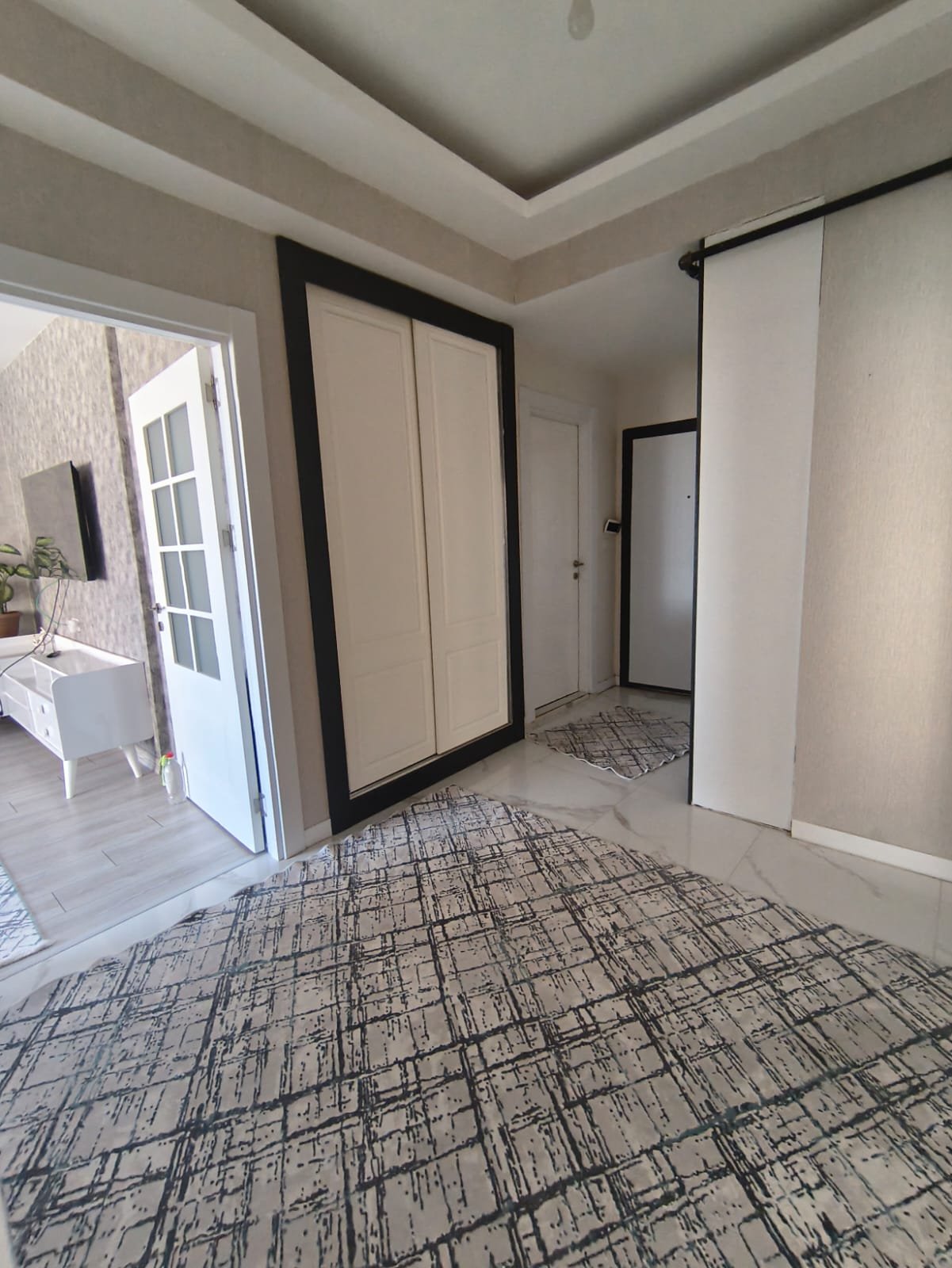 ÜÇKUYULAR  3+1  LÜKS DAİRE