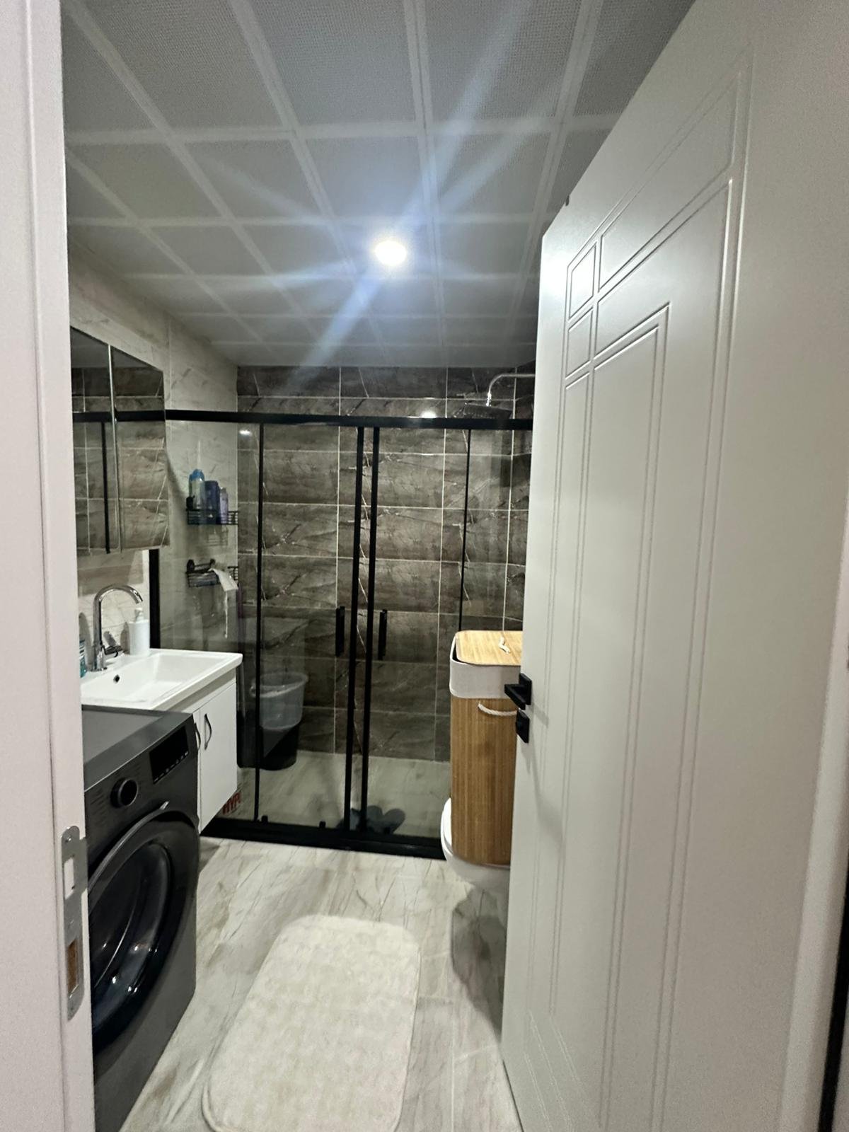 ACİL KİRALIK'  STADYUM YANI ÖZAY YAPIDA BÜYÜK TİP 2+1 LÜKS DAİRE