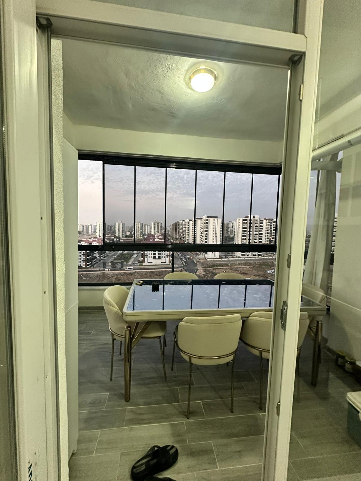 ACİL KİRALIK'  STADYUM YANI ÖZAY YAPIDA BÜYÜK TİP 2+1 LÜKS DAİRE