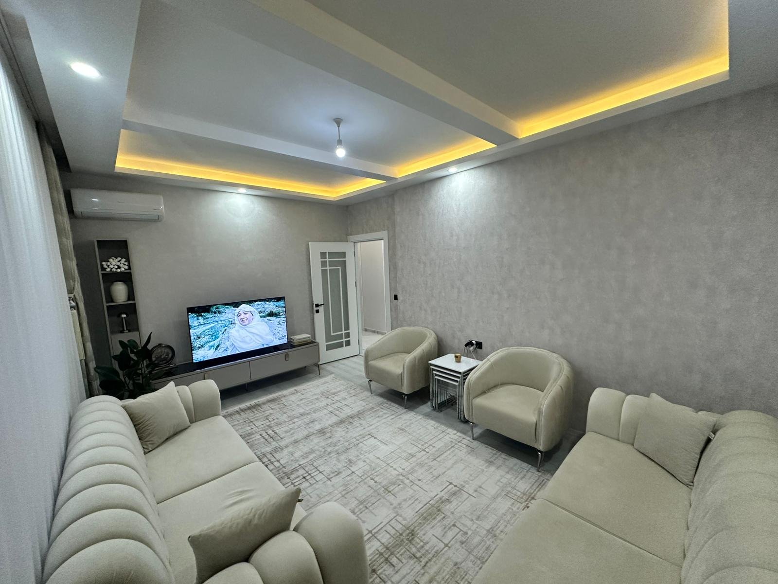 ACİL KİRALIK'  STADYUM YANI ÖZAY YAPIDA BÜYÜK TİP 2+1 LÜKS DAİRE