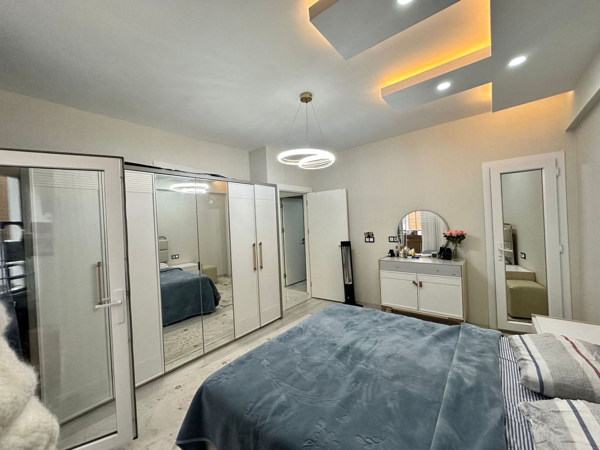 ACİL SATILIK BAĞCILAR HESKİF CADDESİNDE 3+1 LÜKS DAİRE